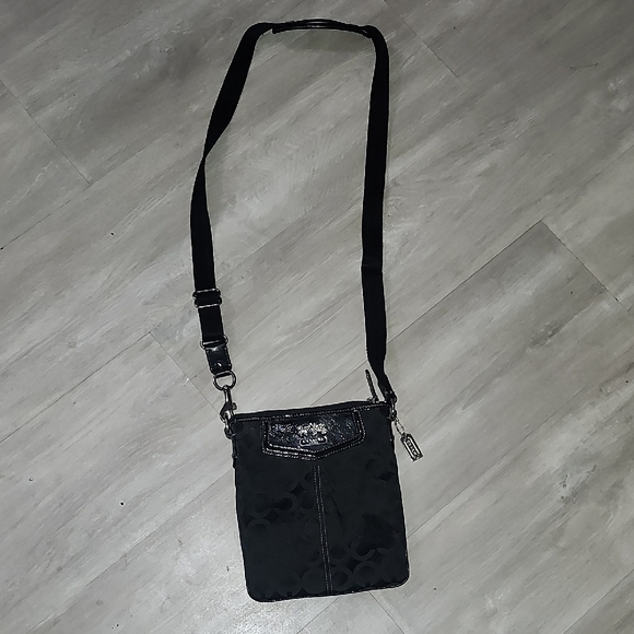 Coach Madison OP Art Crossbody - Picture 1 of 14